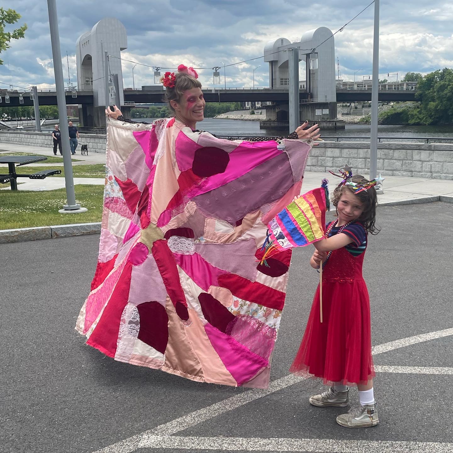 Commissioned artist and FalgSSS Day Collective member Hana van dek Kolk with their flag 